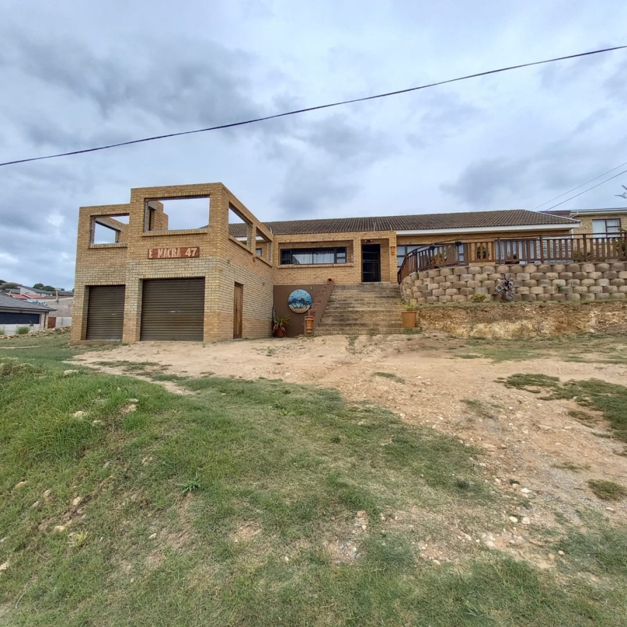 4 Bedroom Property for Sale in Dana Bay Western Cape